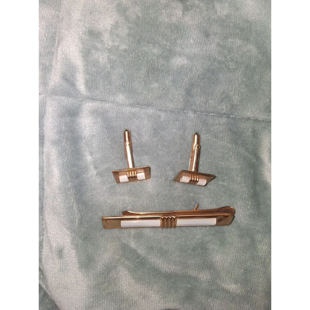 Vintage Gold Tone Mother of Pearl Cufflink and Tie Clip‎ Set Mens Formal Jewelry